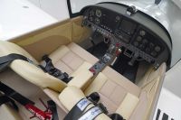 Intérieur Pioneer 300 Alpi France Aviation- Habillage raffiné et confortable
